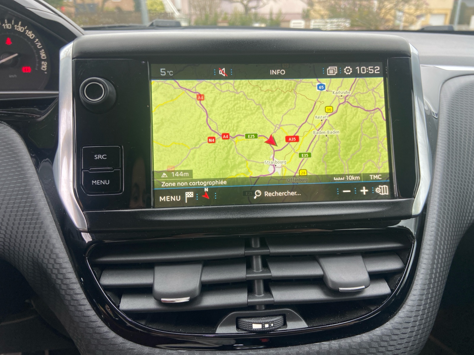 Peugeot 208 19