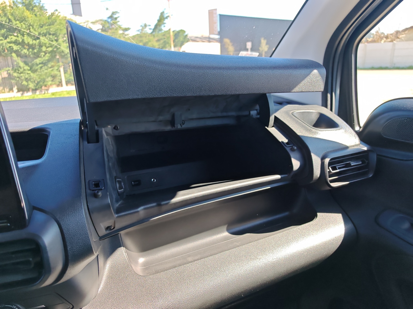 Citroen Berlingo Vu 23