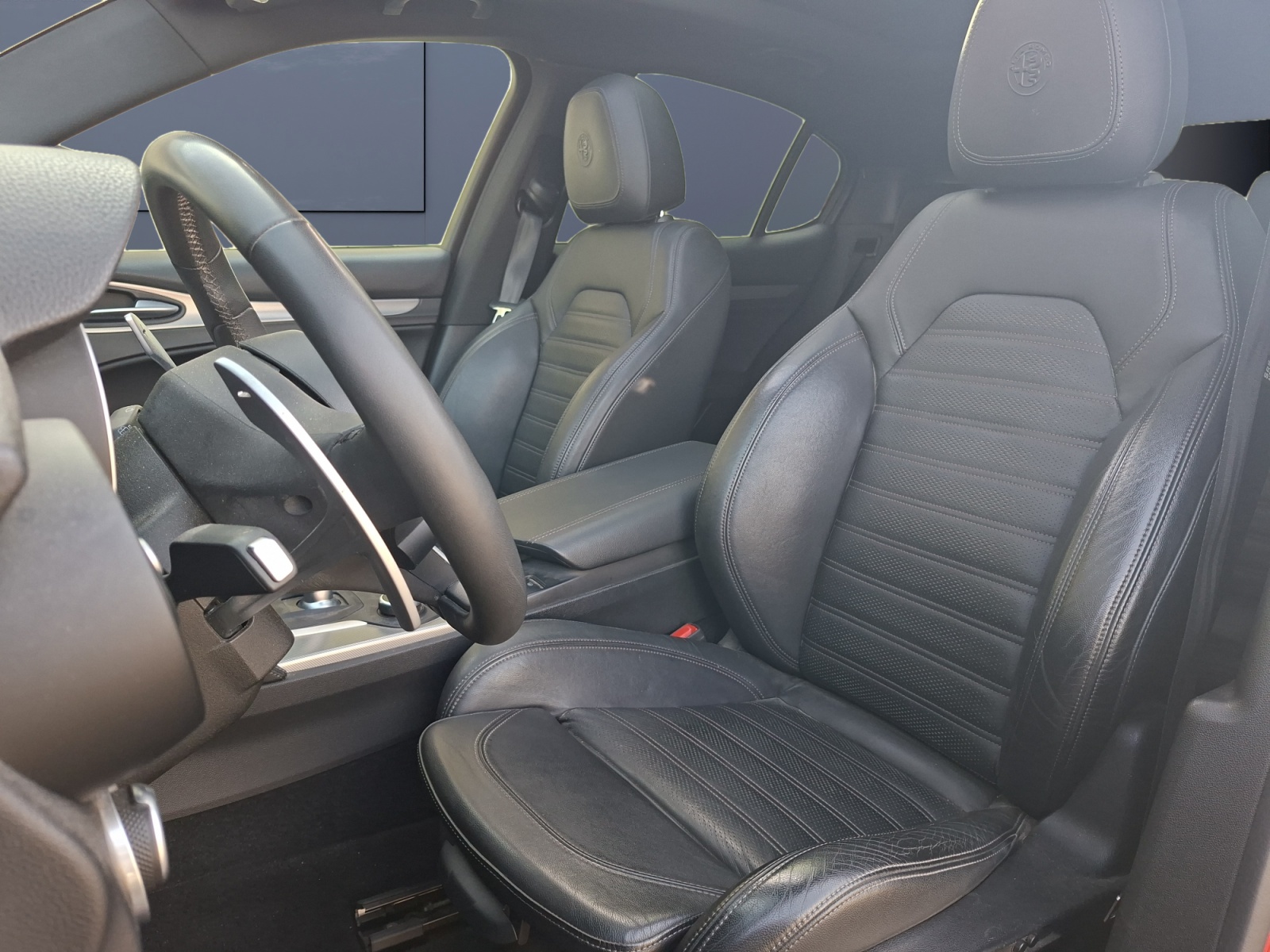 Alfa Romeo Stelvio 9