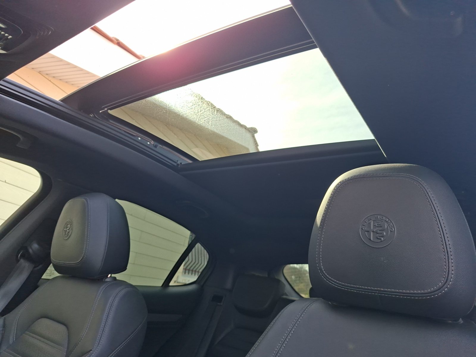 Alfa Romeo Stelvio 24