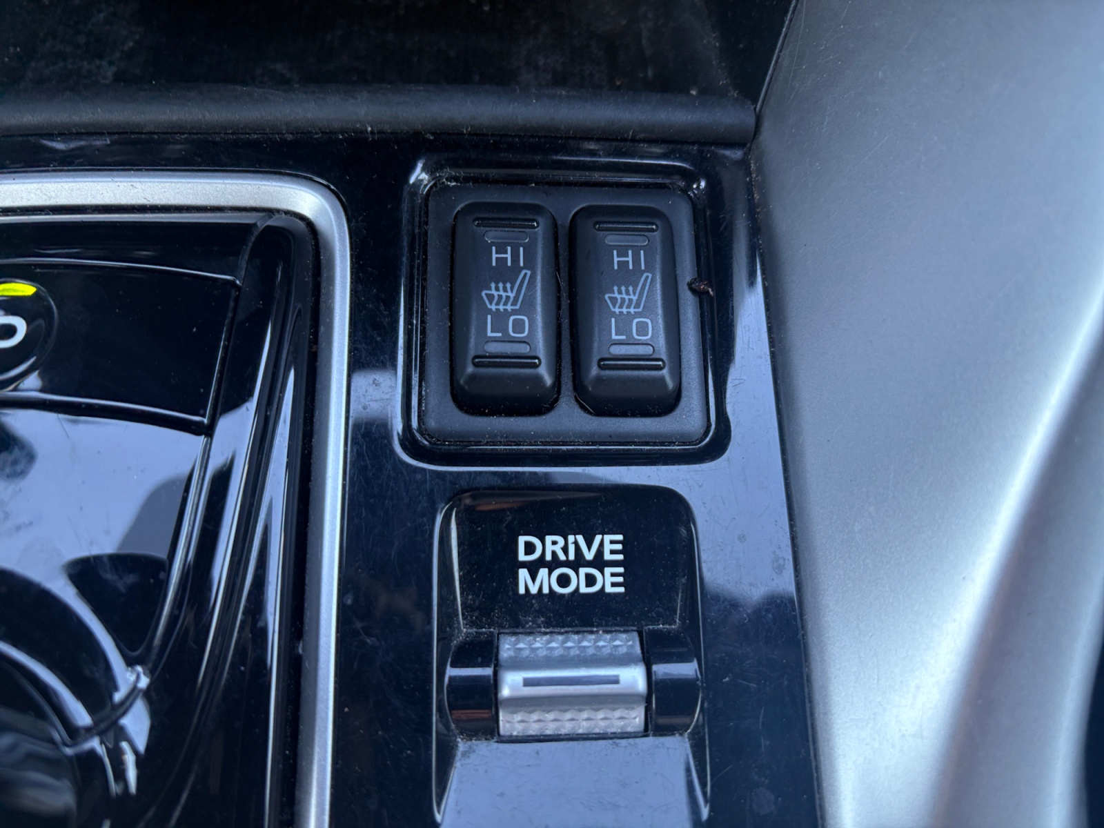 Mitsubishi Eclipse Cross 22