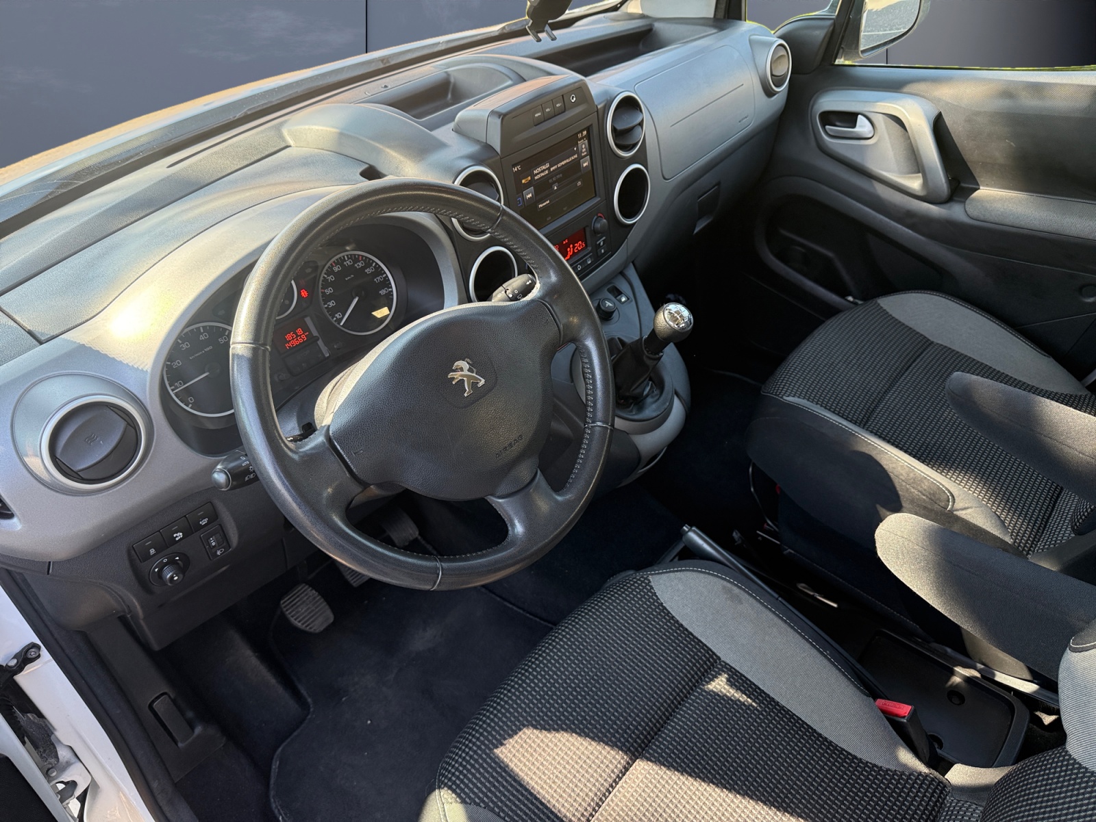 Peugeot Partner Tepee 8