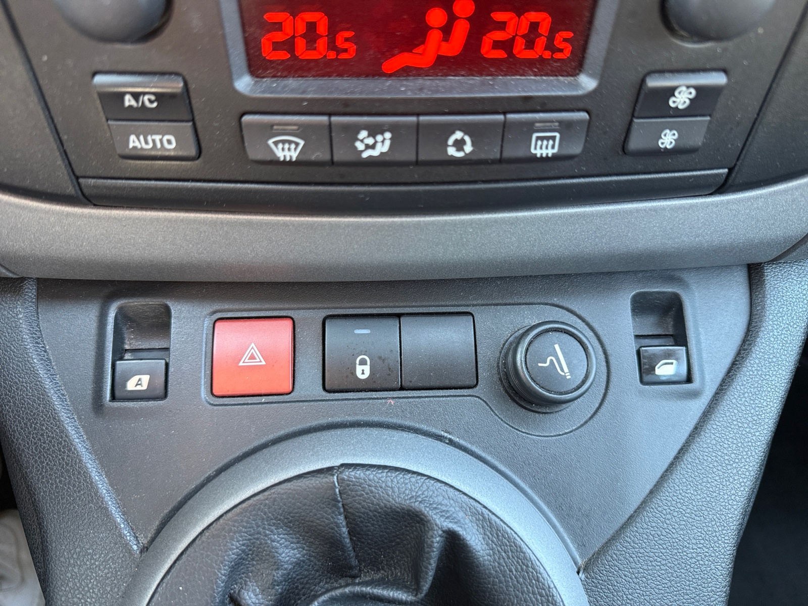 Peugeot Partner Tepee 25