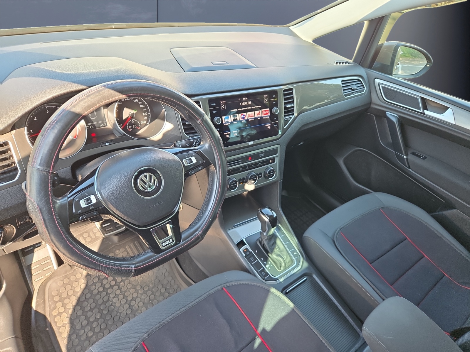 Volkswagen Golf Sportsvan 8