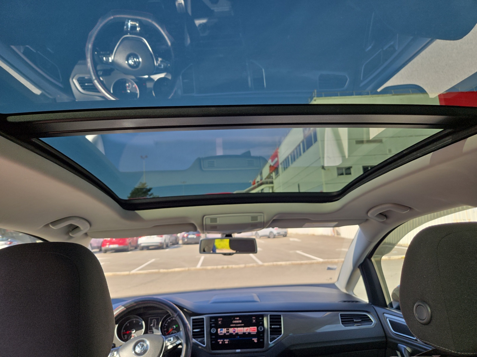 Volkswagen Golf Sportsvan 26