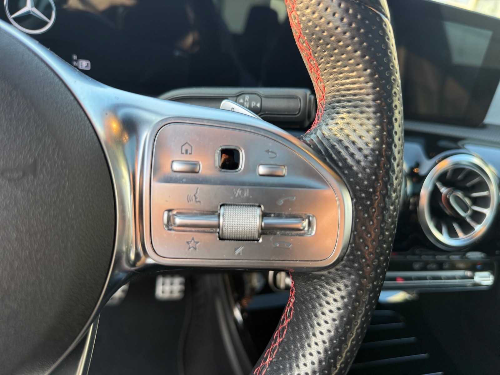 Mercedes-Benz Classe Cla 16