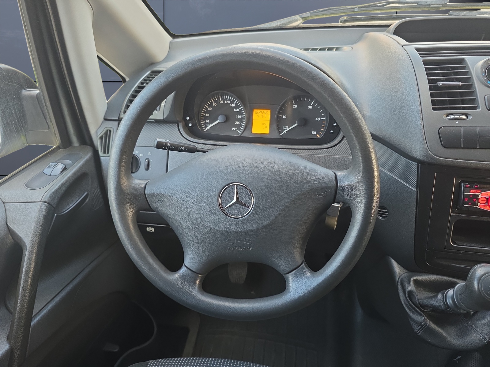 Mercedes-Benz Vito Vu 15