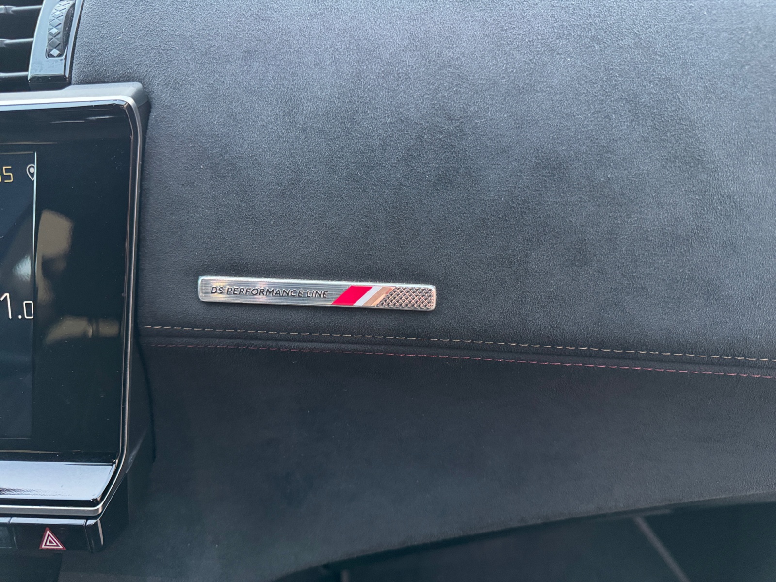 Ds Automobiles Ds 7 25