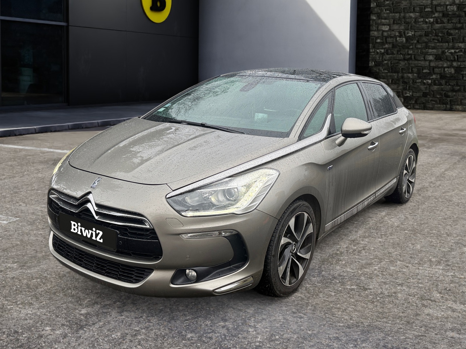 Ds Automobiles Ds 5 Sport Chic 2.0 E-hdi Hybrid4 200 ch 165 Full-hybrid Hybrid 4x4 Etg Bva