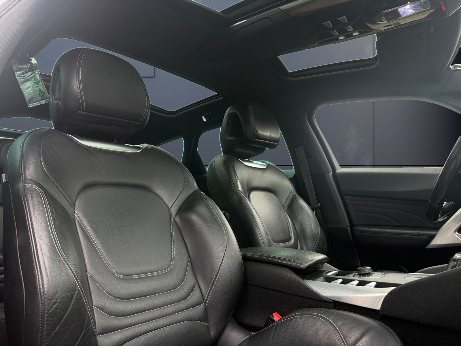 Ds Automobiles Ds 5 13