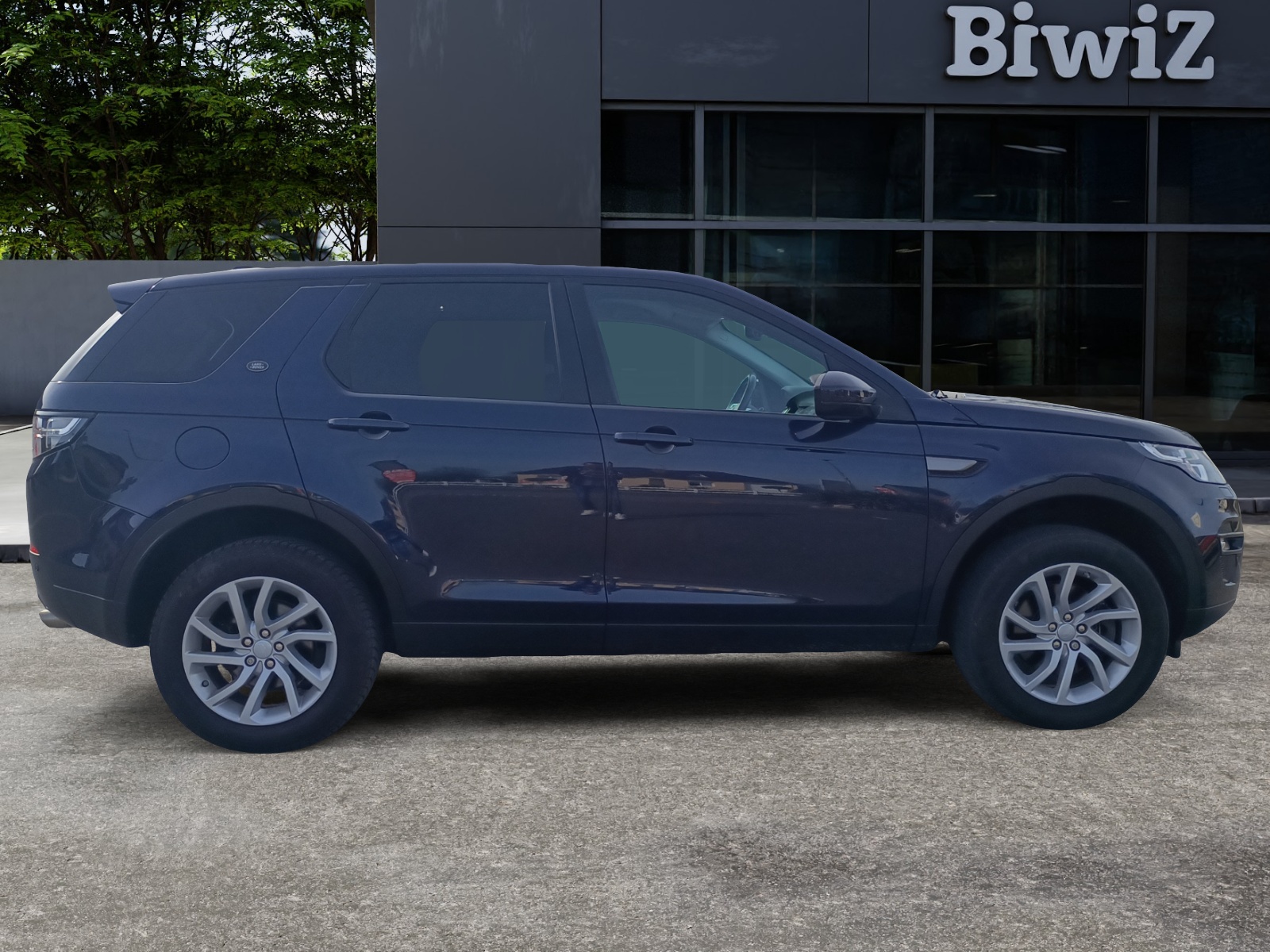 Land Rover Discovery Sport 5