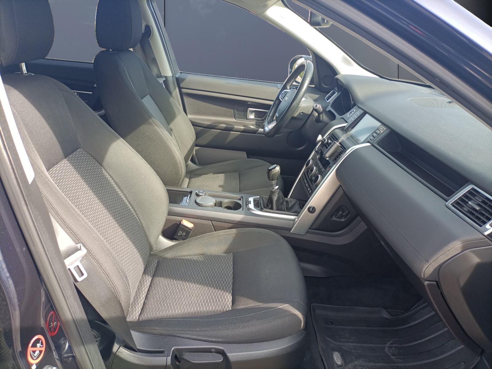 Land Rover Discovery Sport 13