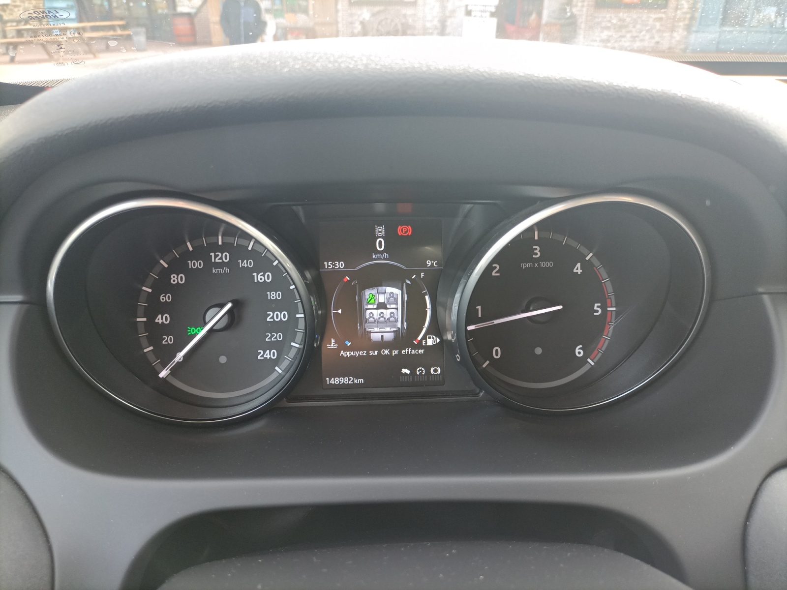 Land Rover Discovery Sport 16