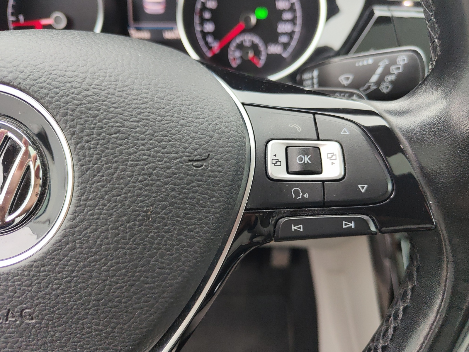 Volkswagen Touran 24