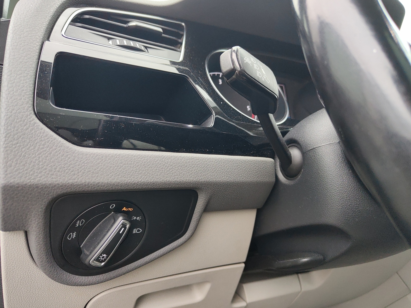 Volkswagen Touran 25