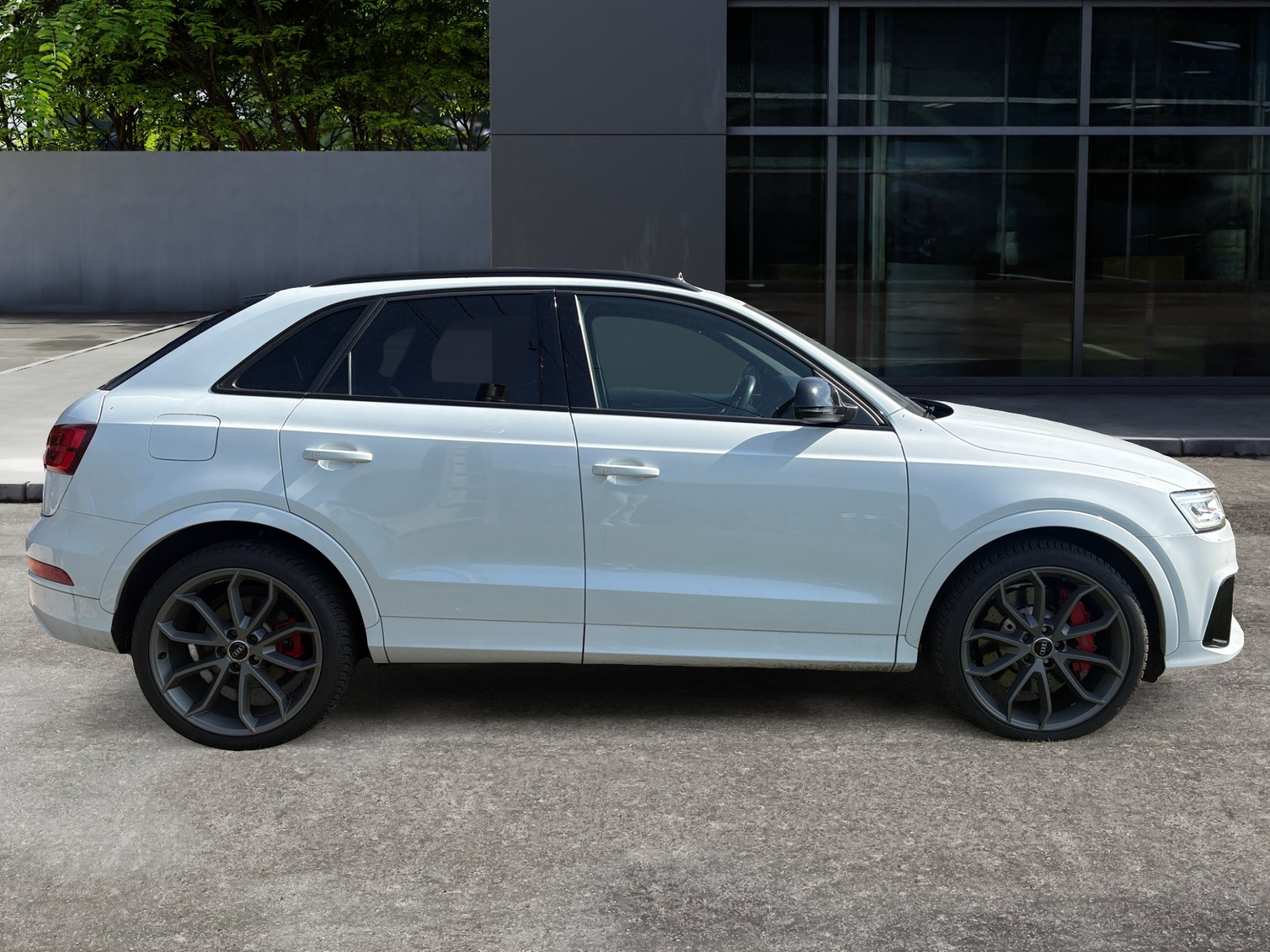 Audi Rs Q3 5