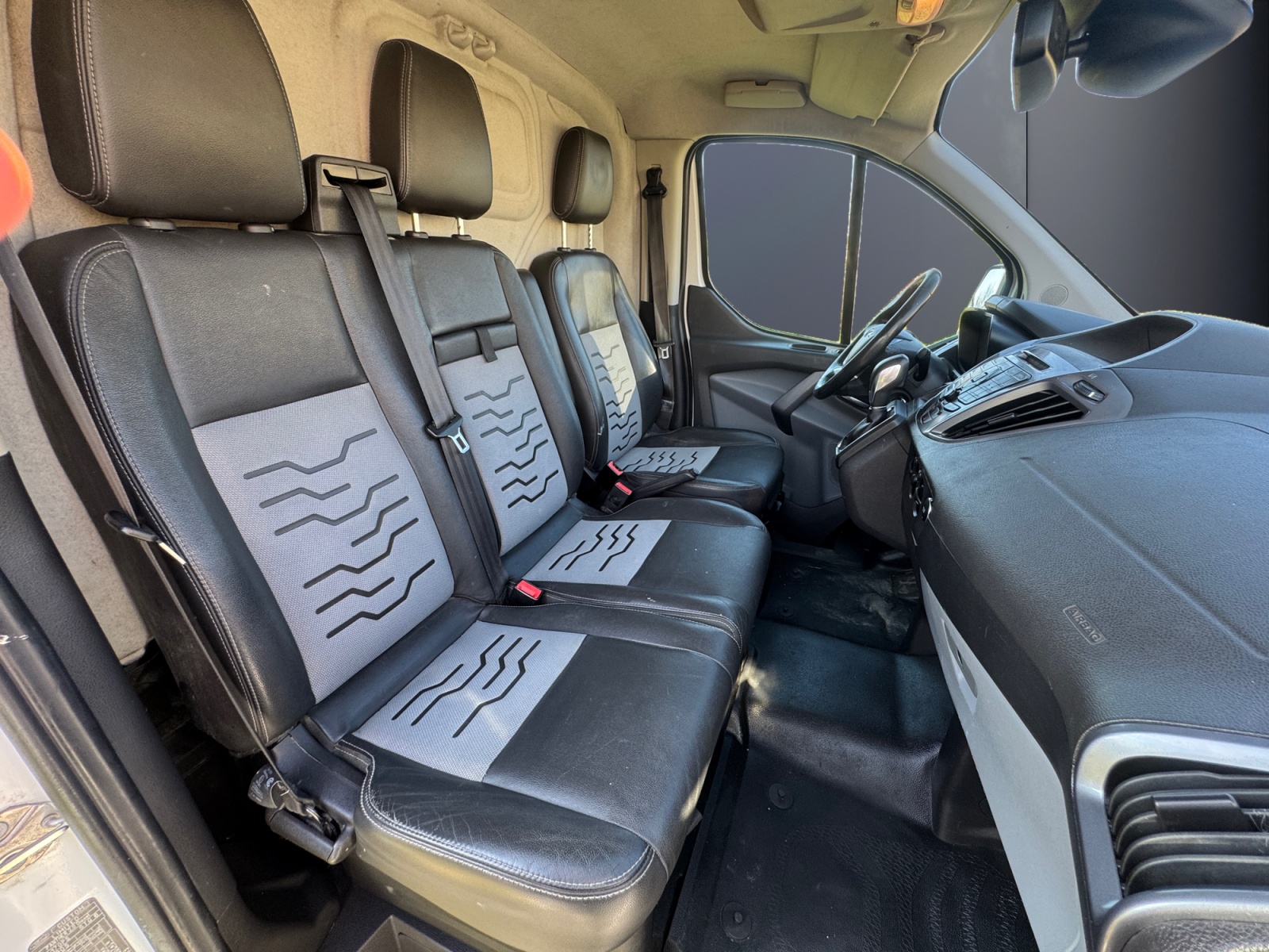 Ford Transit Custom Vu 13