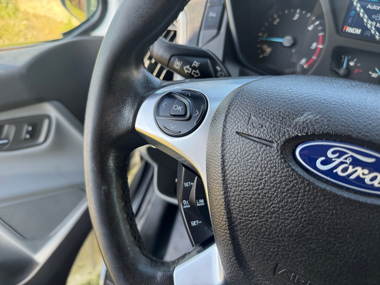 Ford Transit Custom Vu 19