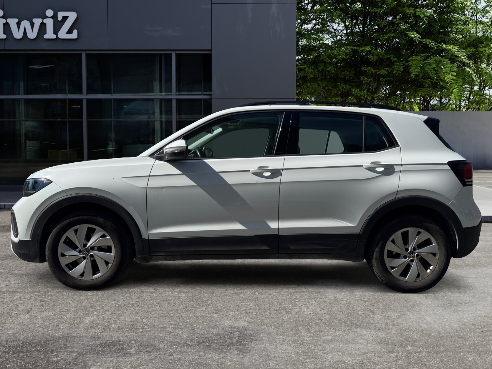 Volkswagen T-Cross 1