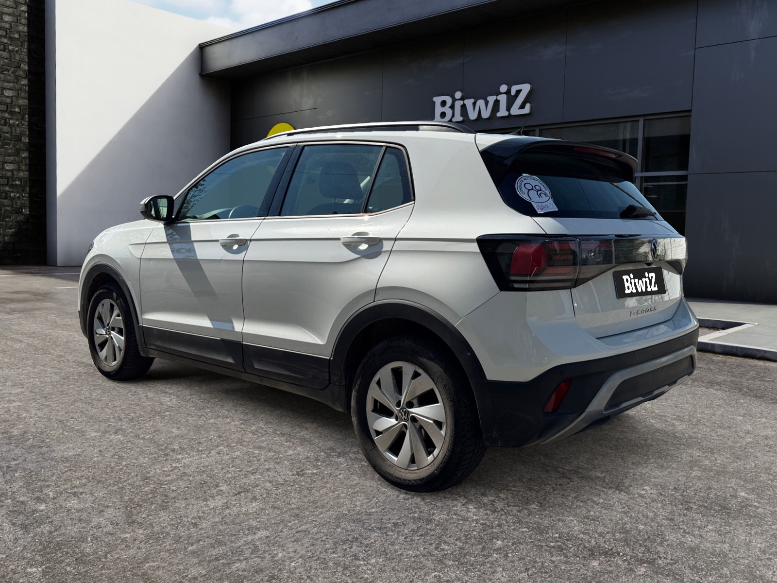 Volkswagen T-Cross 2