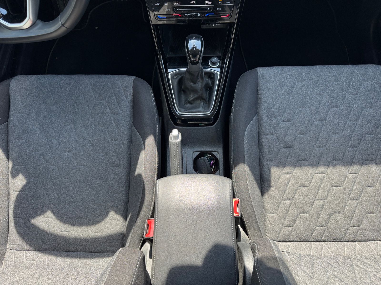 Volkswagen T-Cross 20