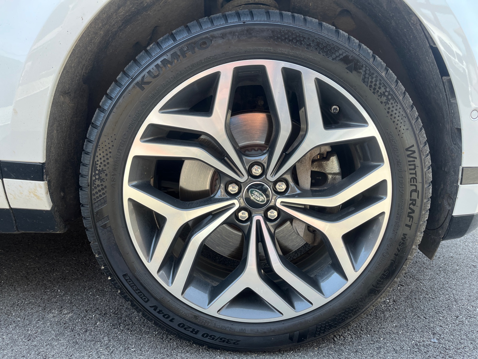 Land Rover Range Rover Evoque 24