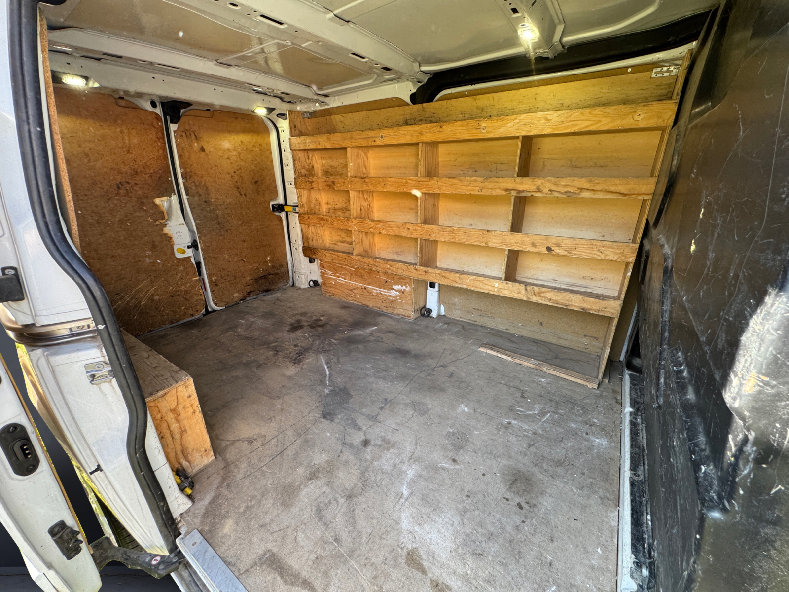 Ford Transit Custom Vu 11