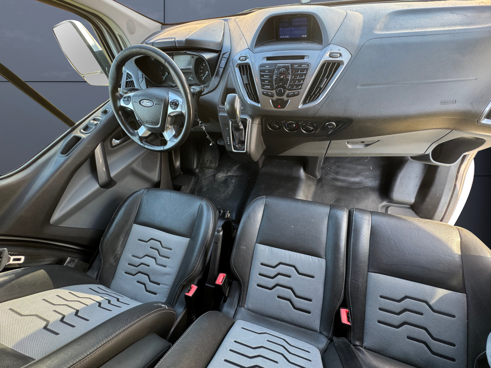 Ford Transit Custom Vu 14