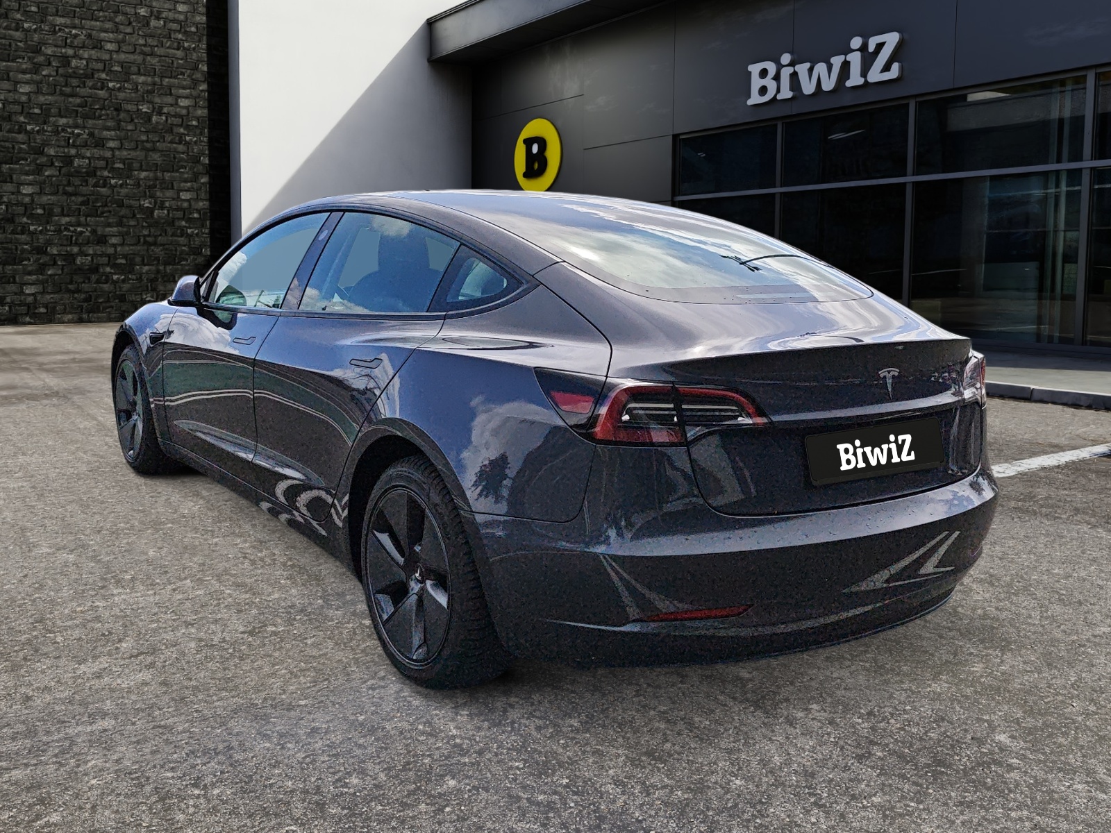 Tesla Model-3 2