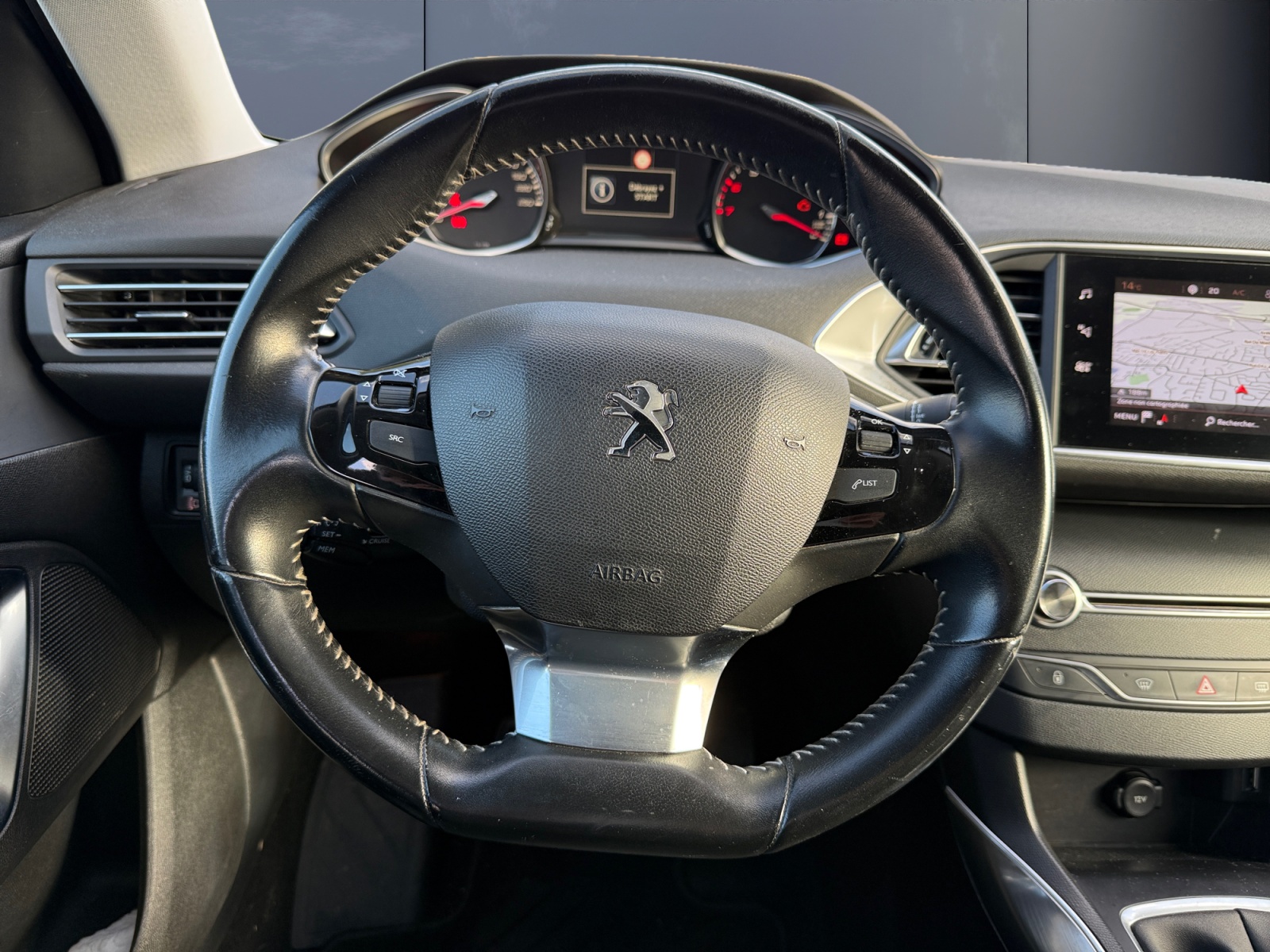 Peugeot 308 13