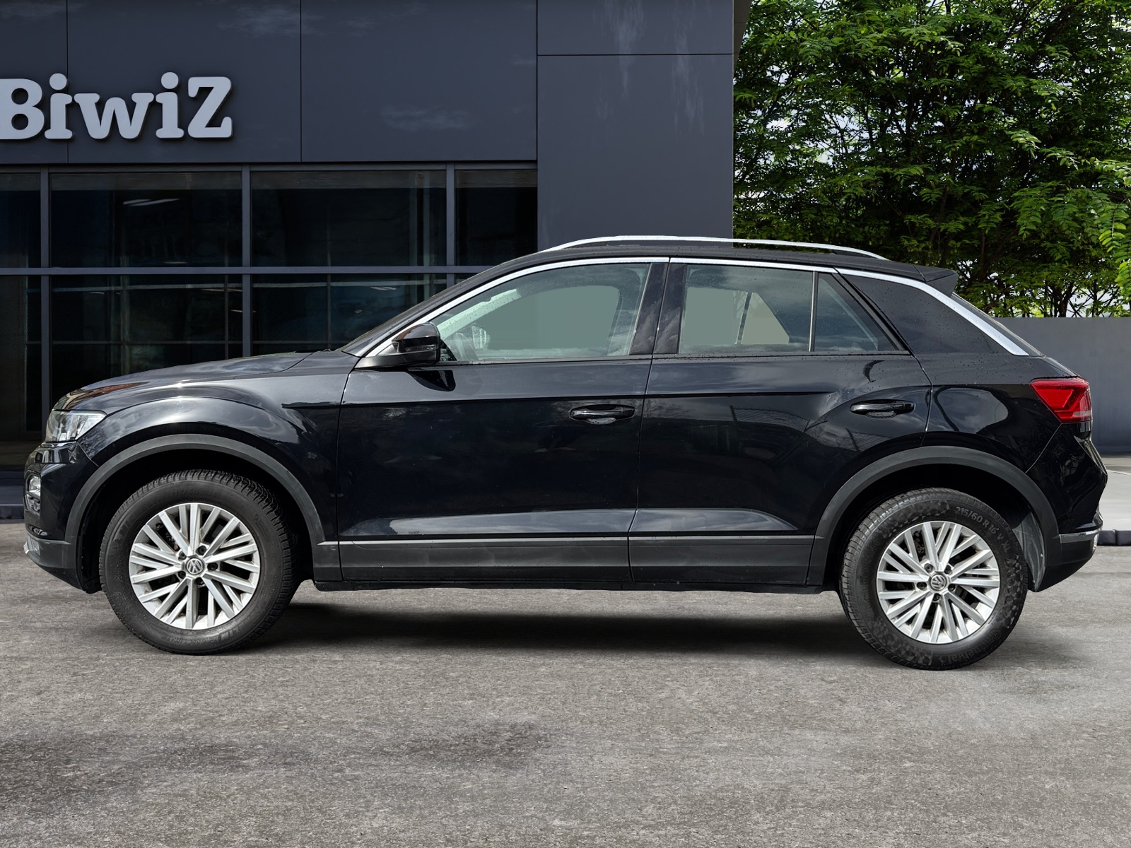 Volkswagen T-Roc 1