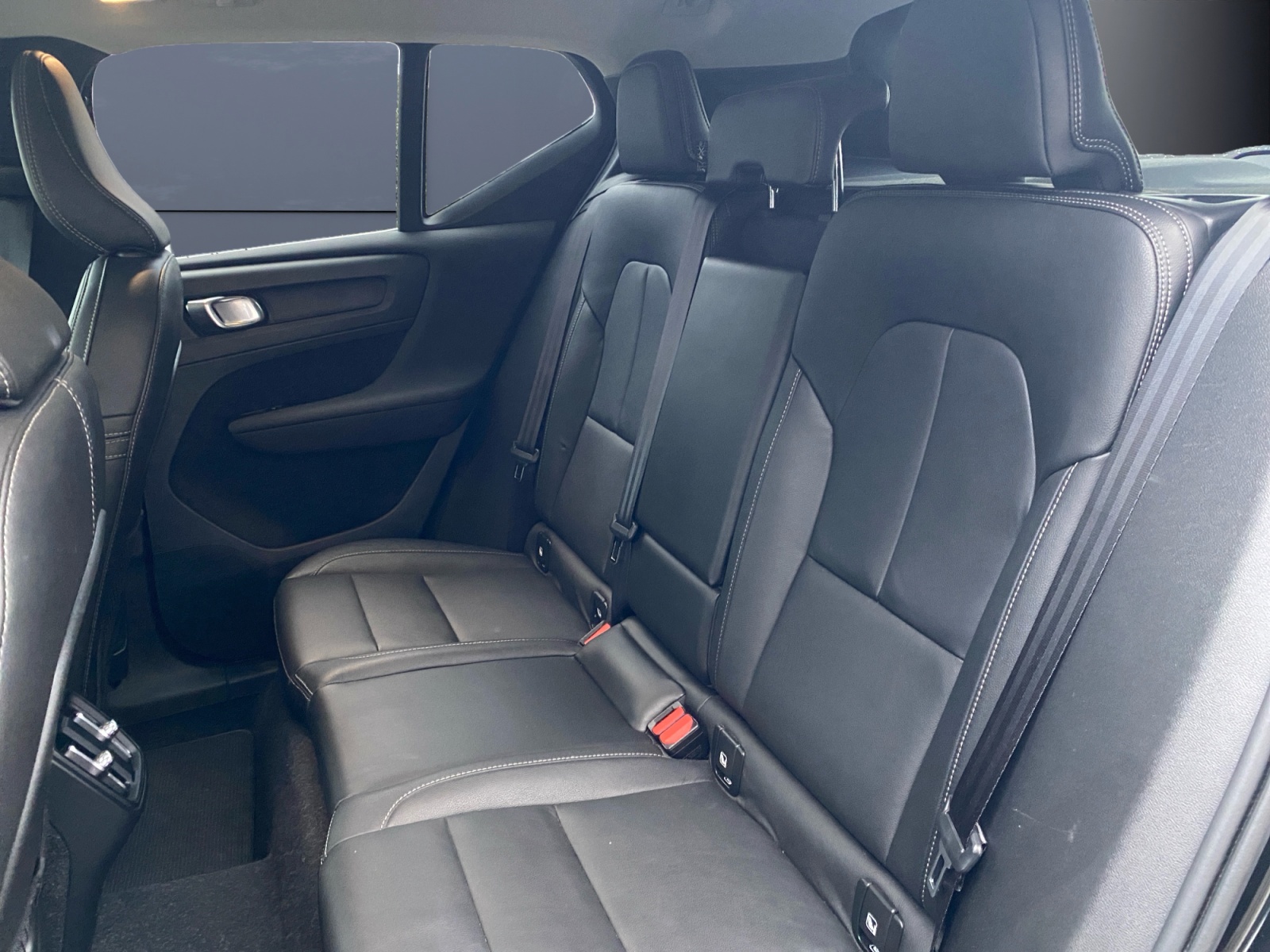 Volvo Xc40 10