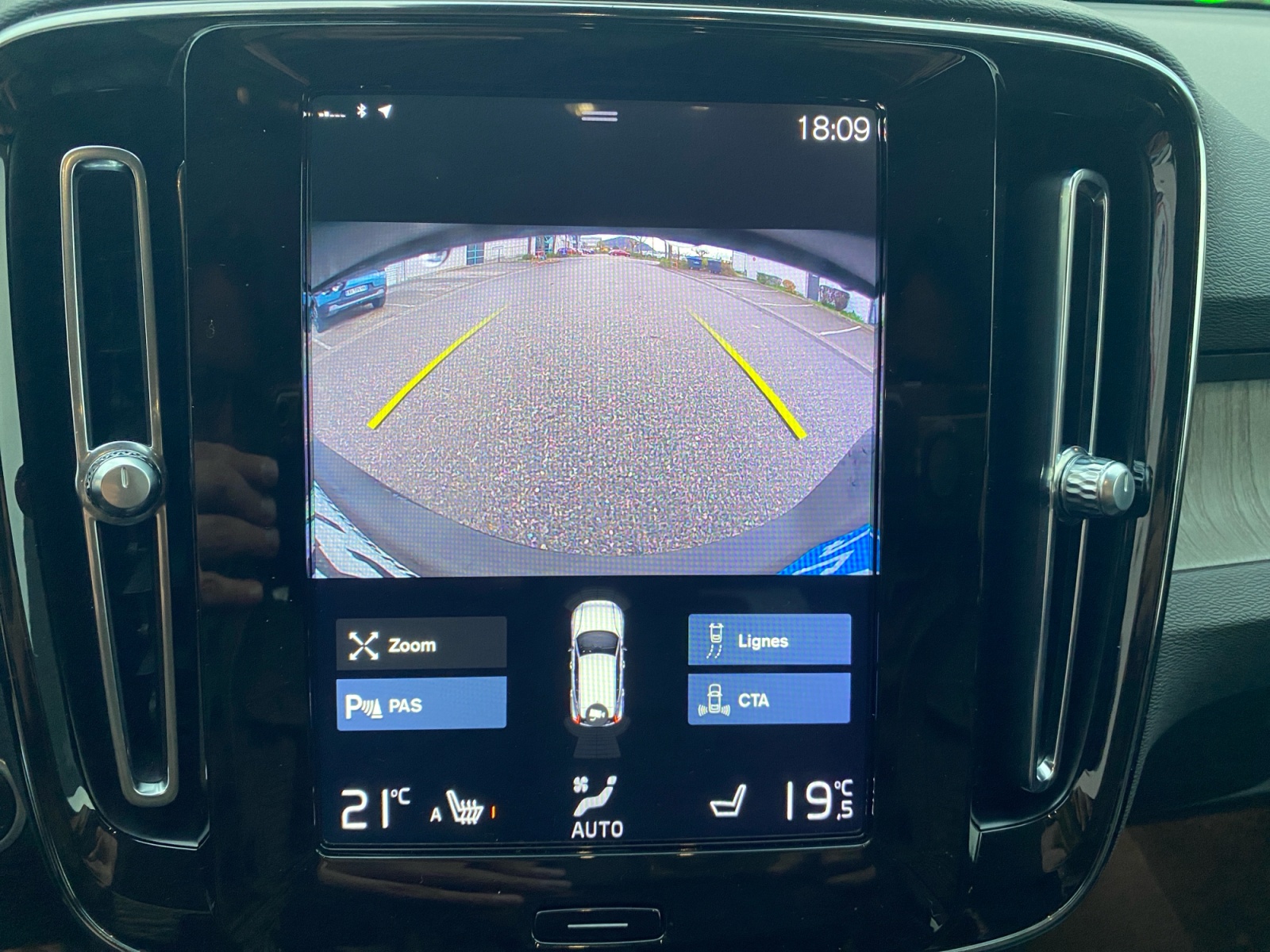 Volvo Xc40 17