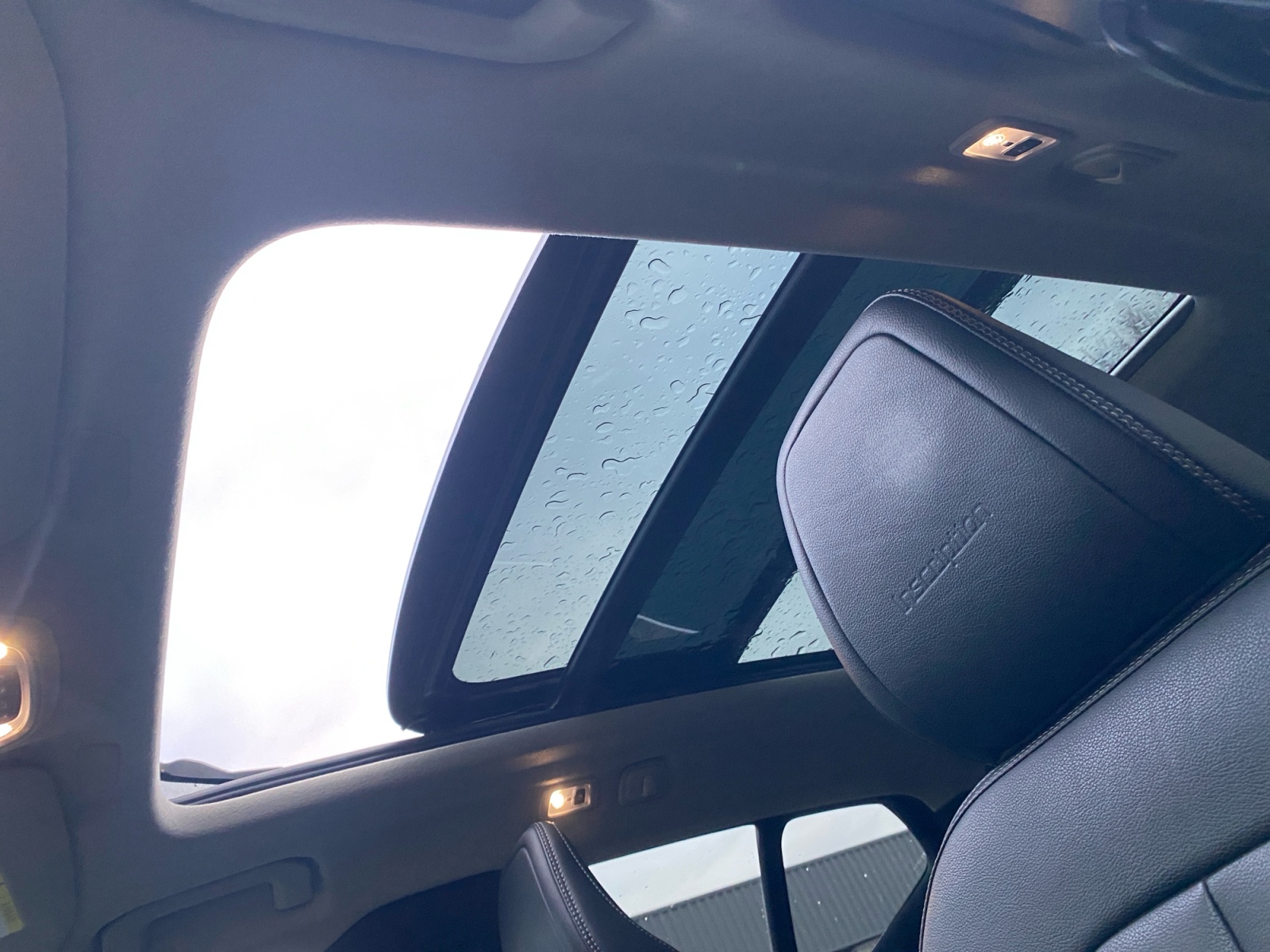 Volvo Xc40 22