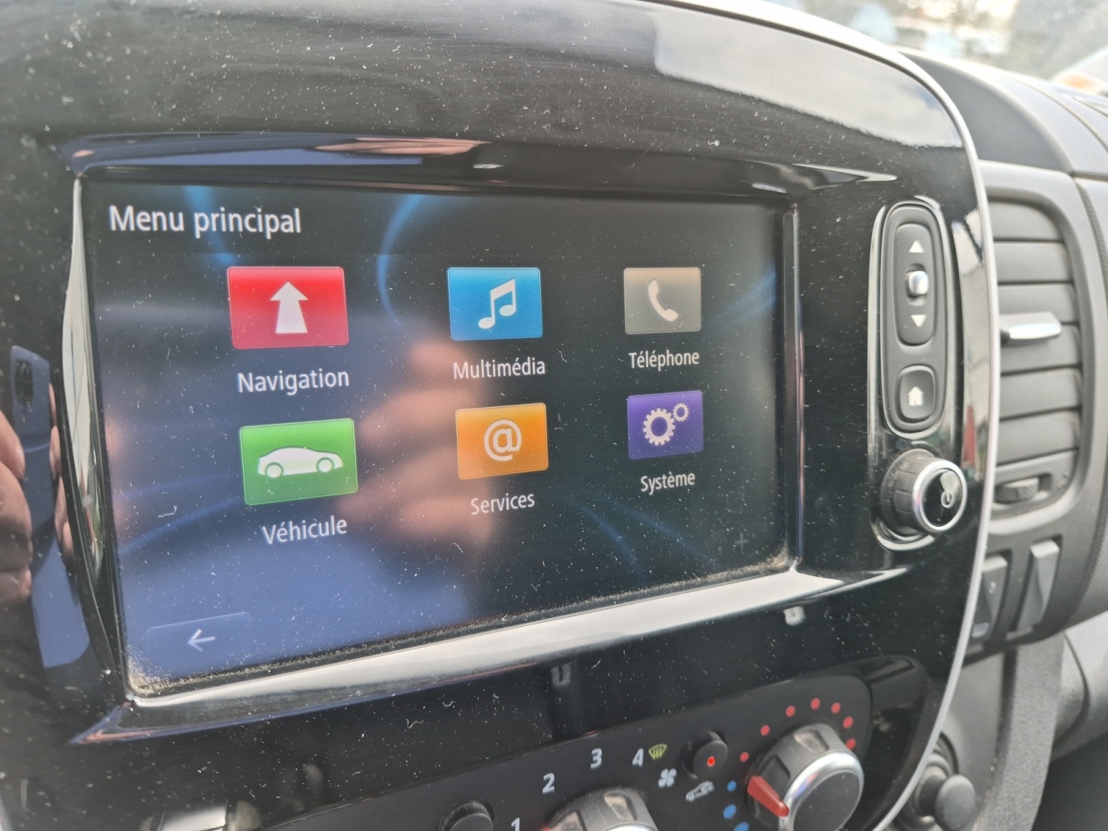 Renault Trafic Vu 25