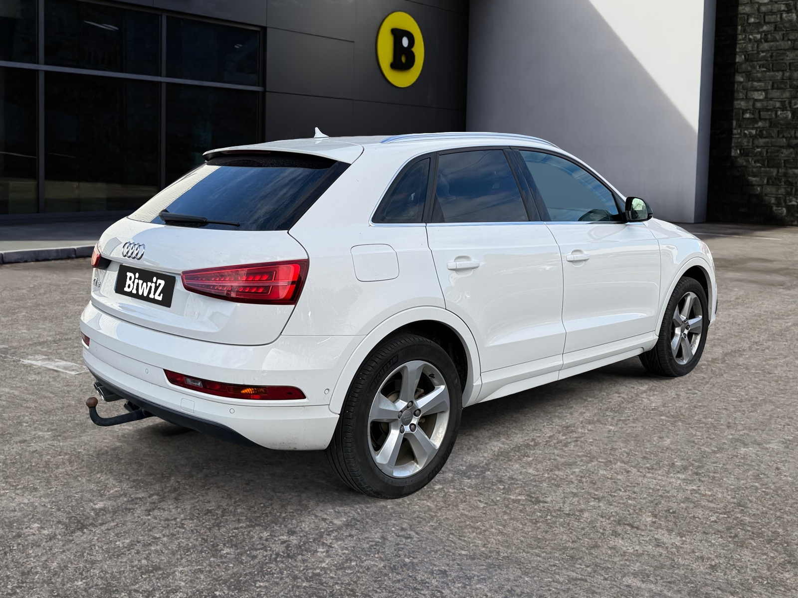 Audi Q3 4