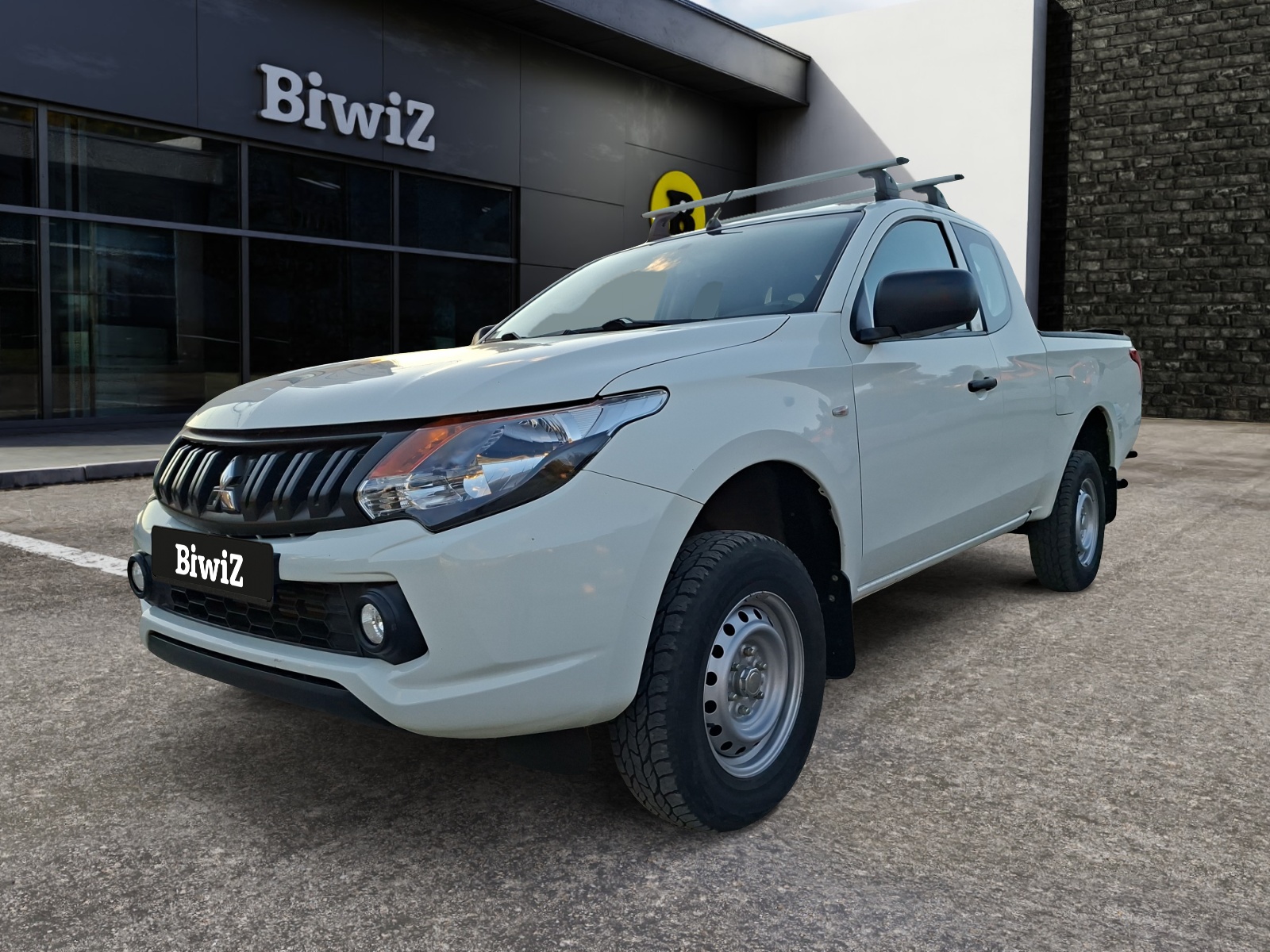 Mitsubishi L200 III 2.4 Did 155 ch Club Cab Inform Clim 4wd