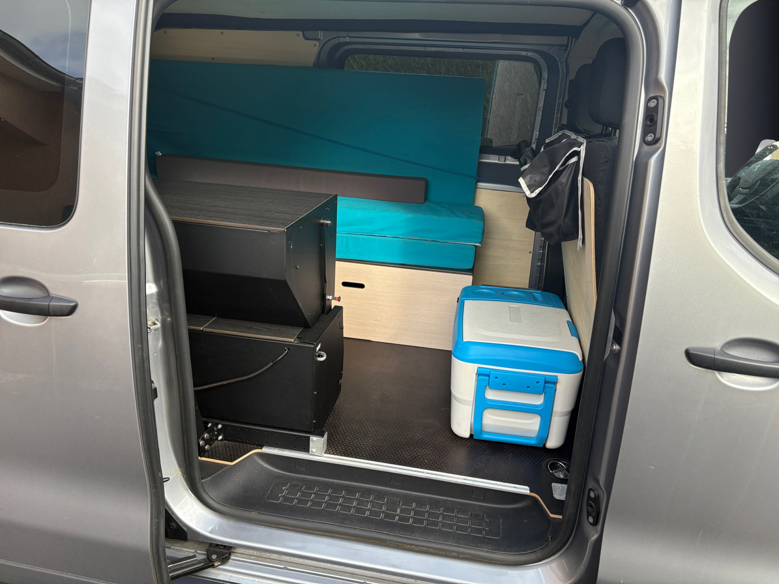 Peugeot Expert Vu 13