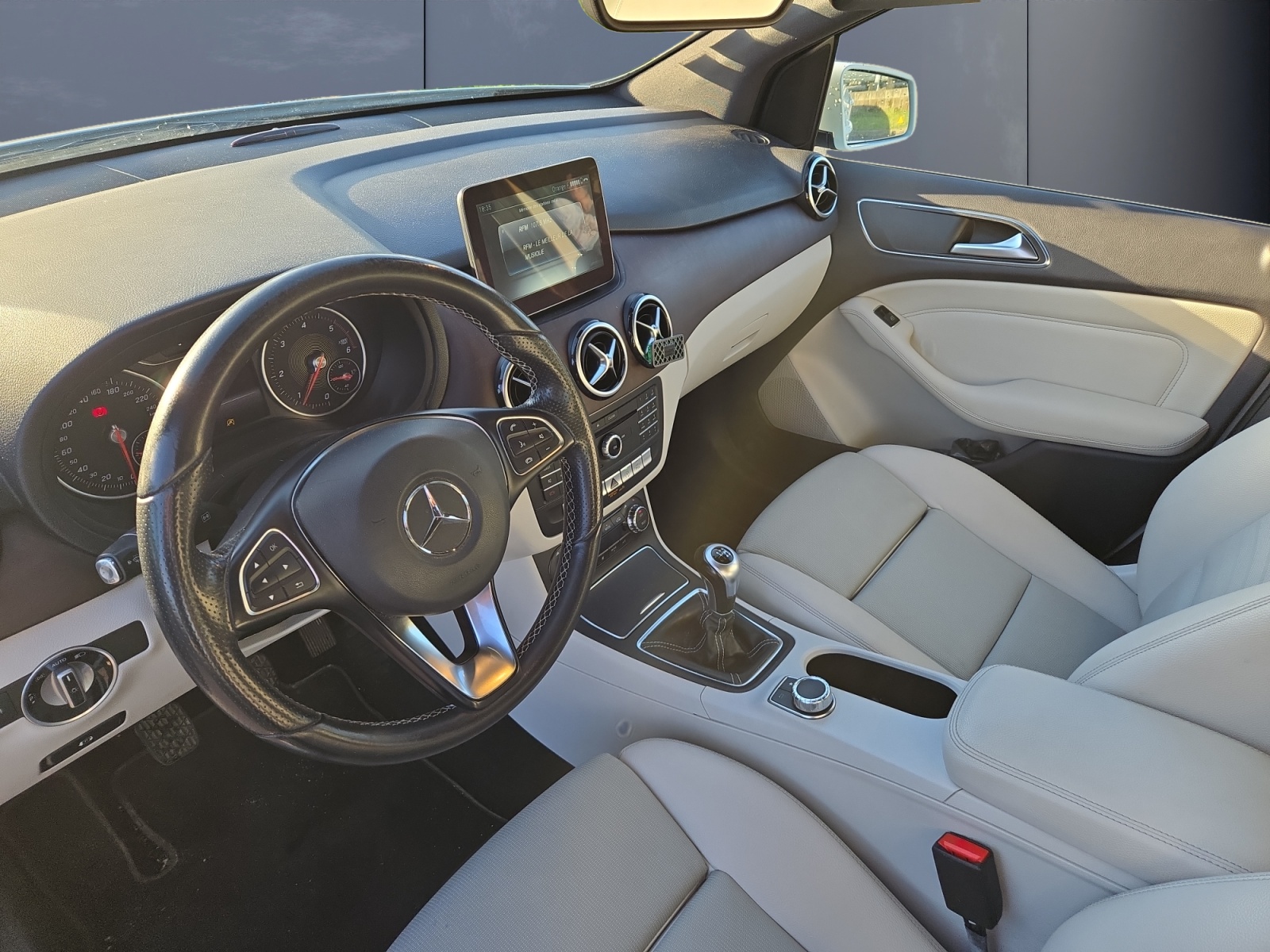 Mercedes-Benz Classe B 8