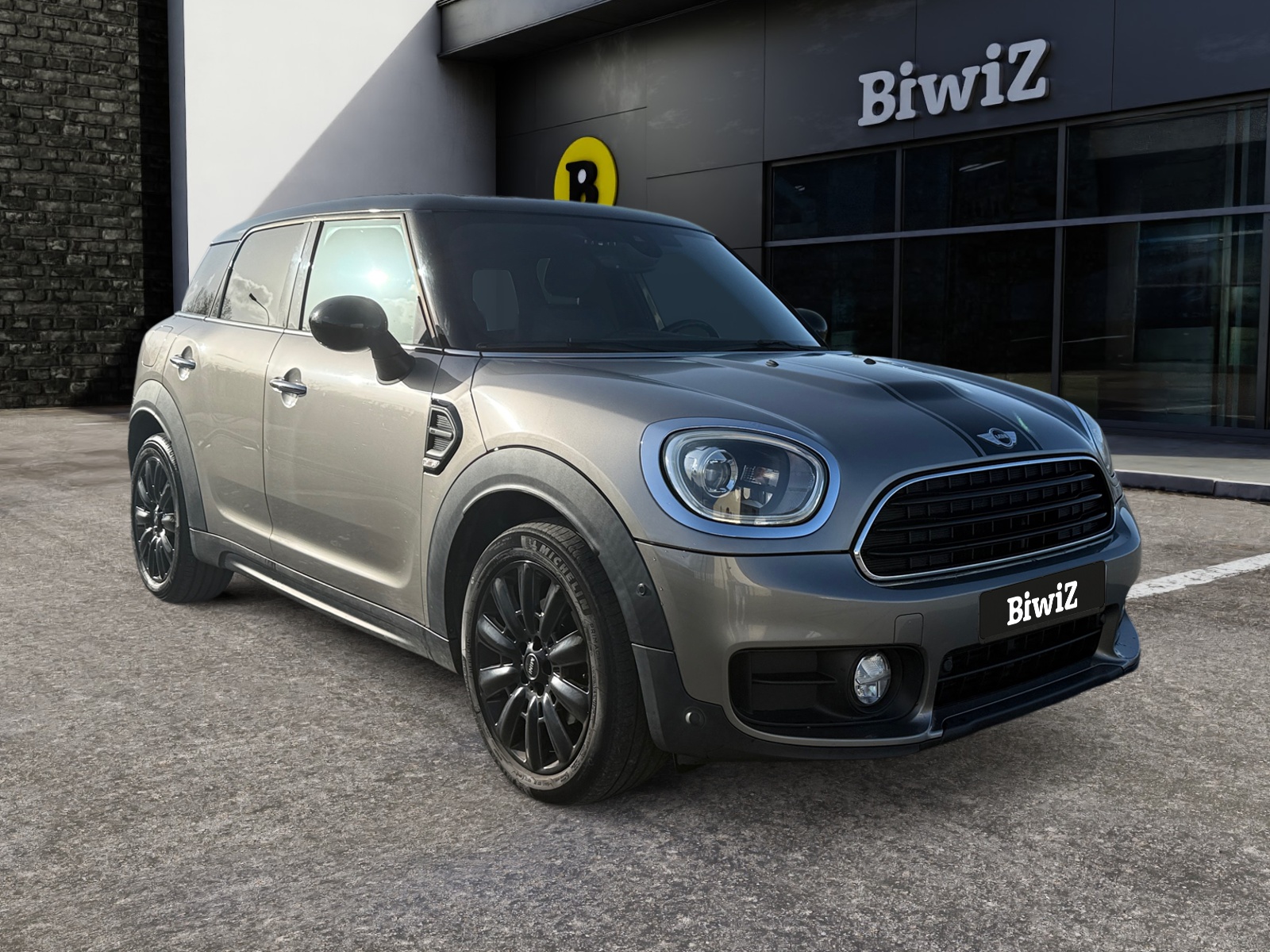 Mini Countryman 6