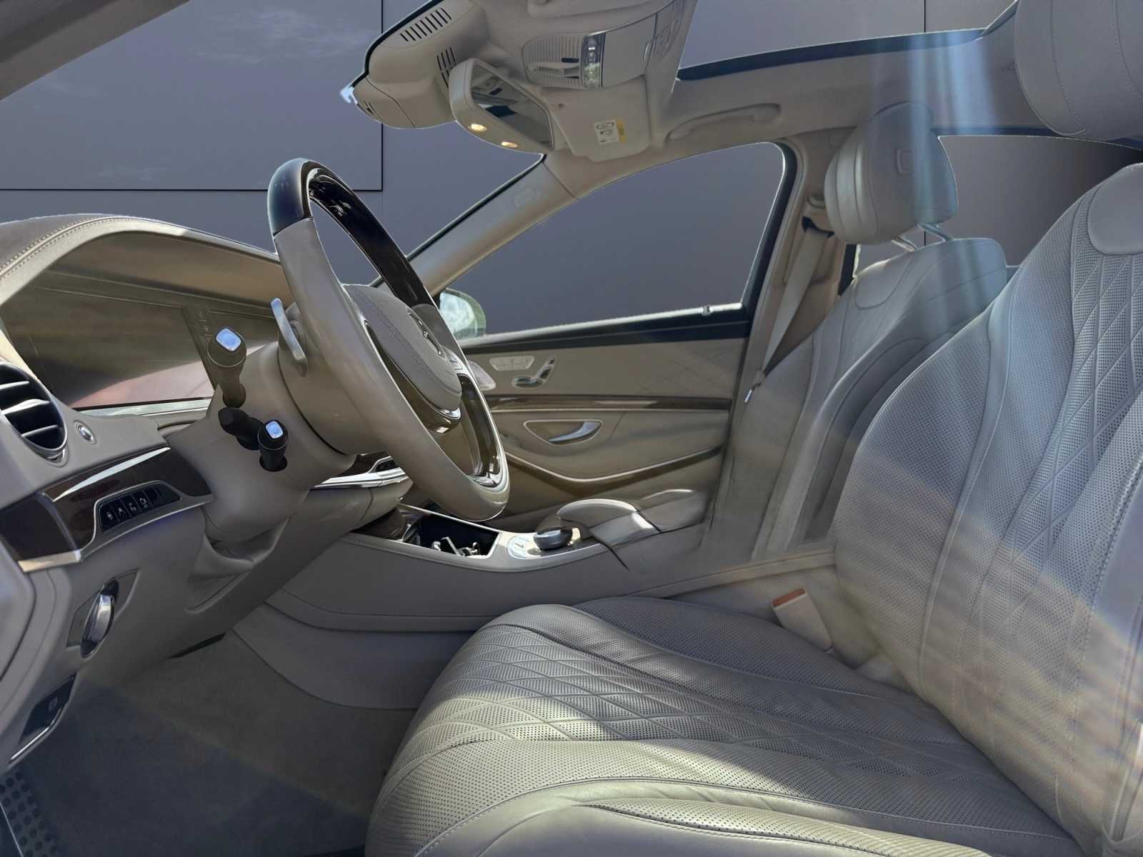 Mercedes-Benz Classe S 8