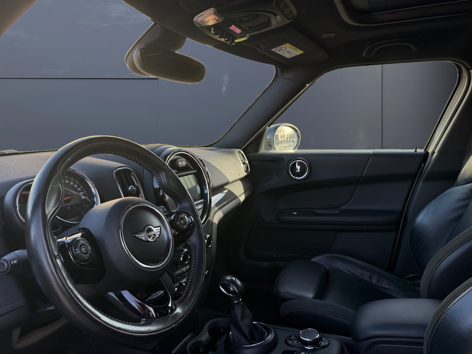 Mini Countryman 8