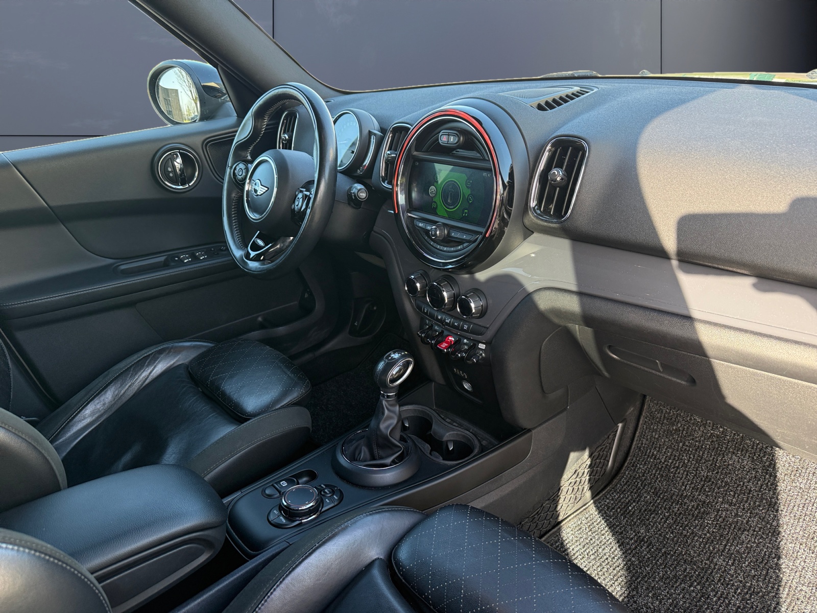 Mini Countryman 15