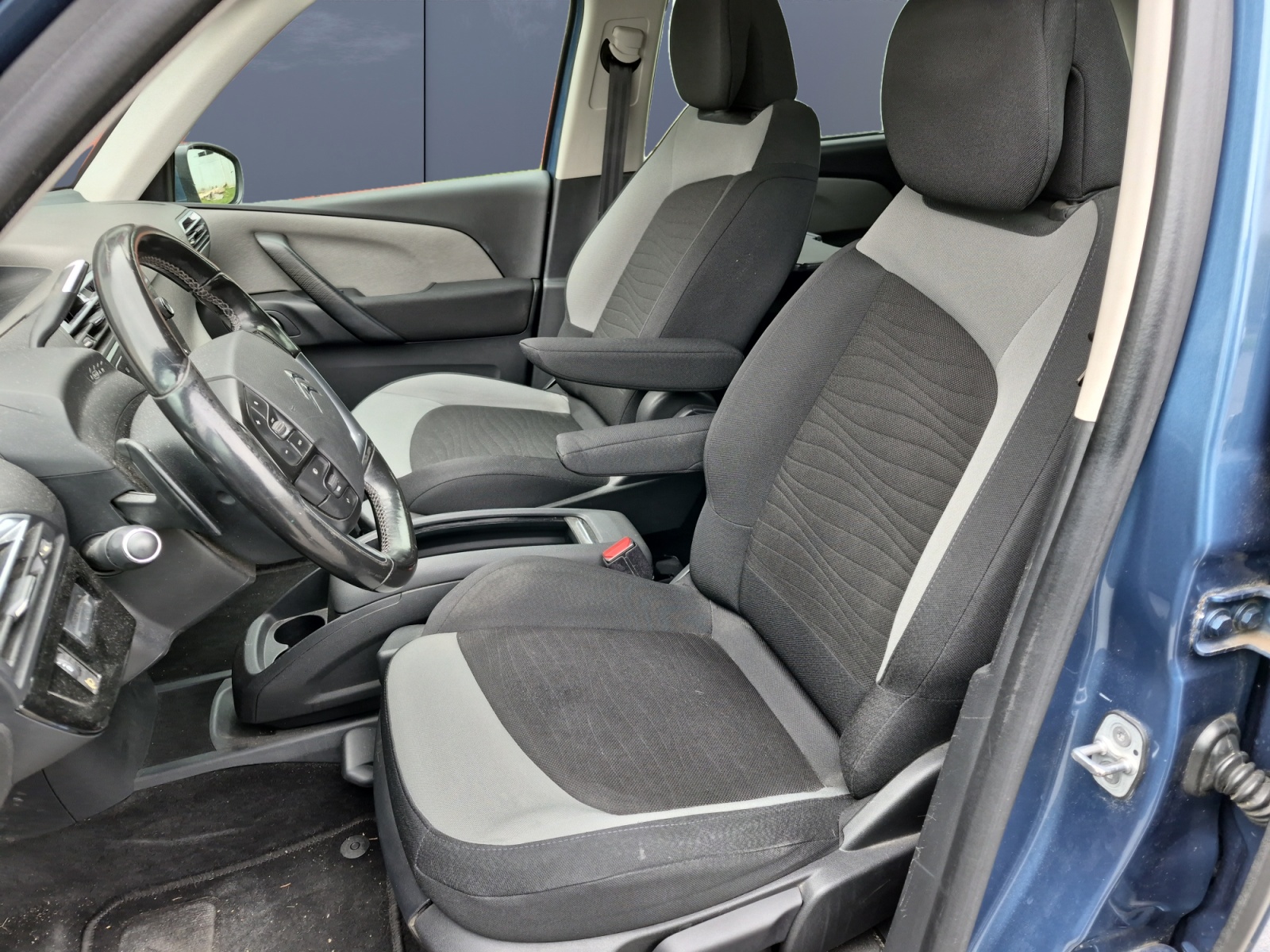 Citroen C4 Picasso 9