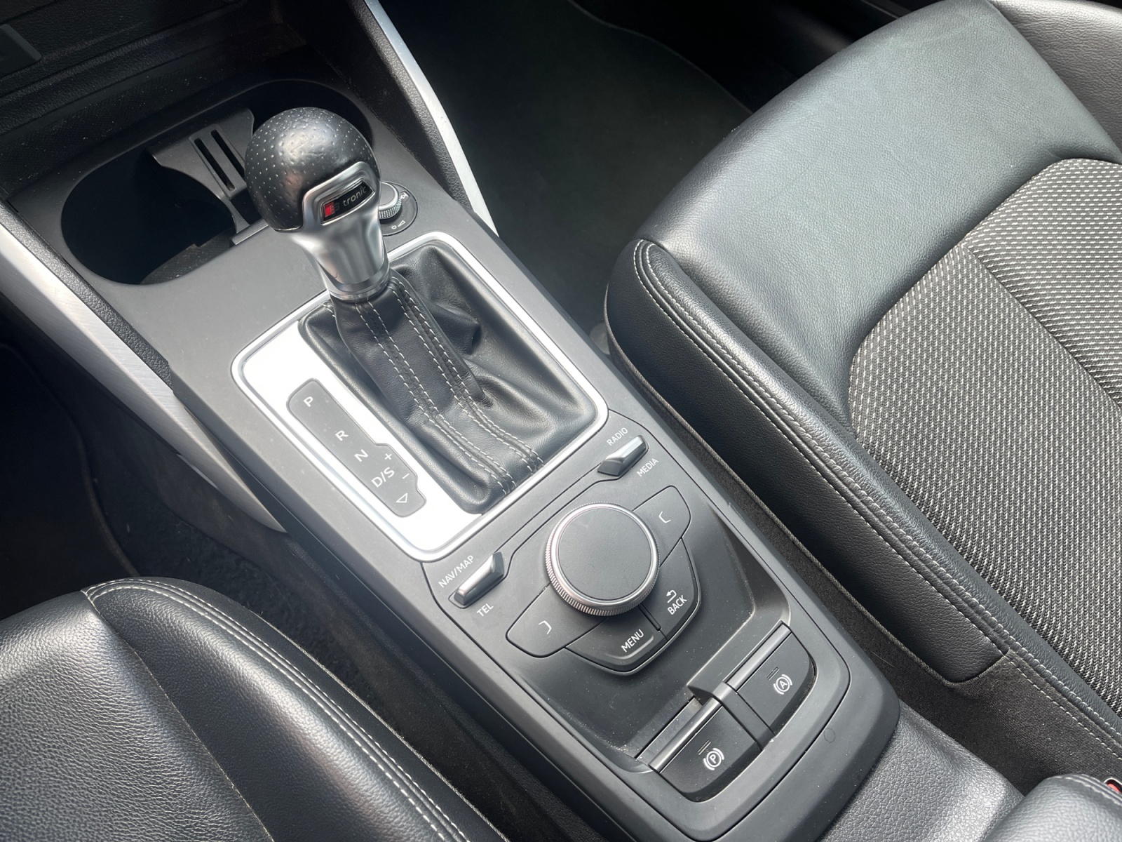 Audi Q2 23