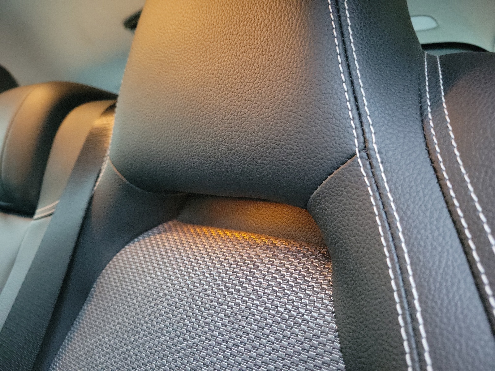 Mercedes-Benz Classe Cla 27