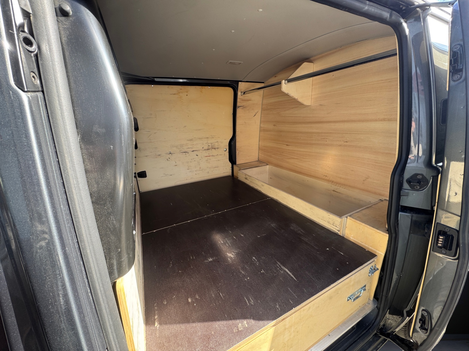 Volkswagen Transporter Vu 10