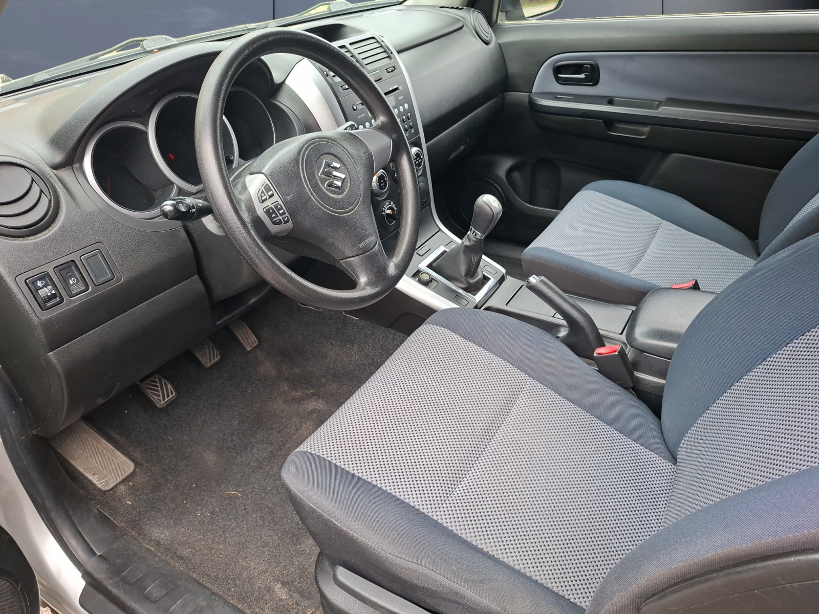 Suzuki Grand Vitara 8