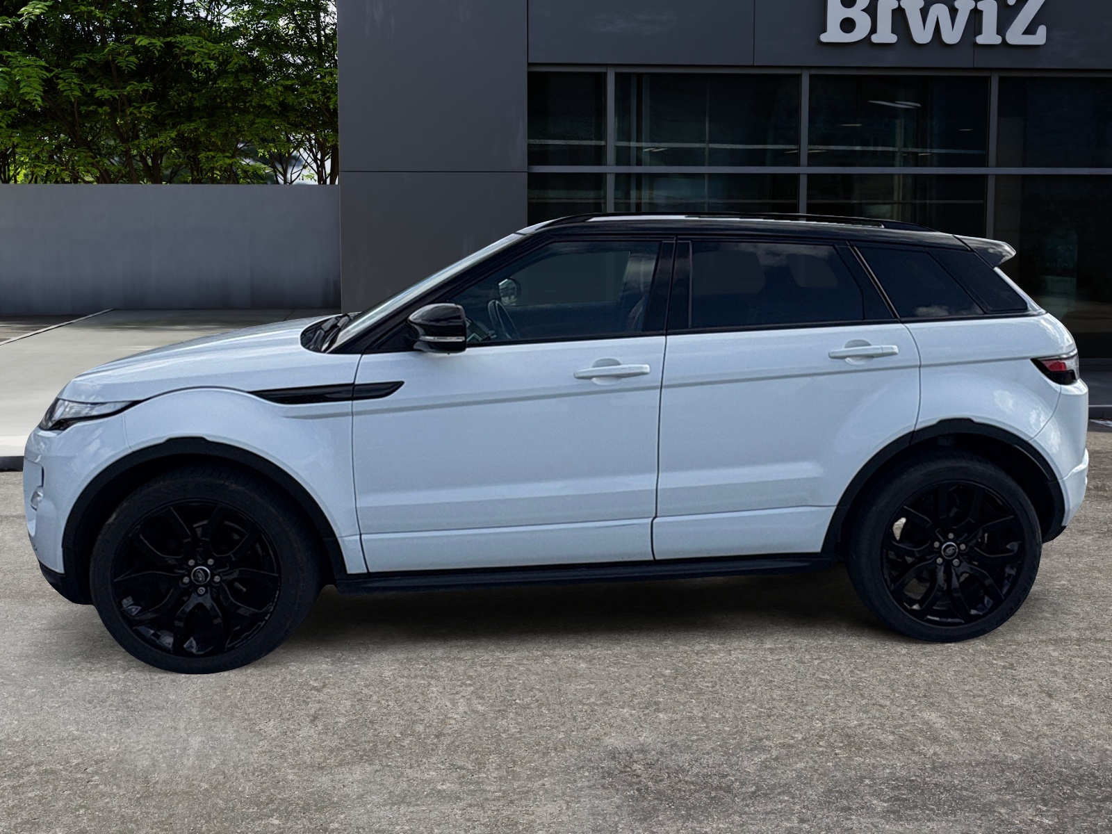 Land Rover Range Rover Evoque 1