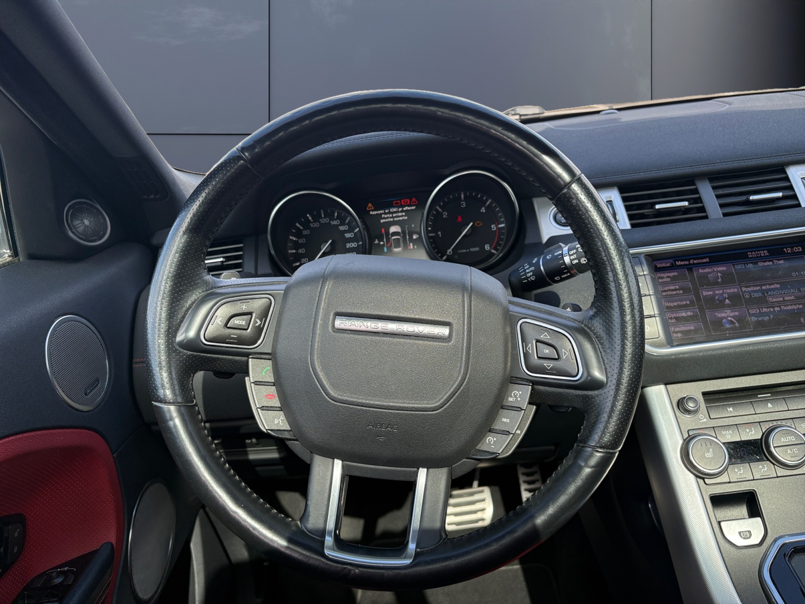 Land Rover Range Rover Evoque 15